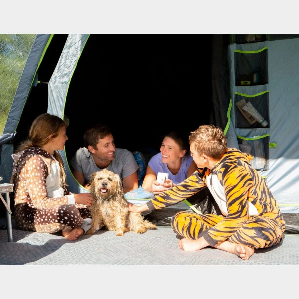 Coleman Meadowood 4 Person Tent With Blackout Bedrooms 8 Coleman Meadowood 4 Person Tent With Blackout Bedrooms - Image 6