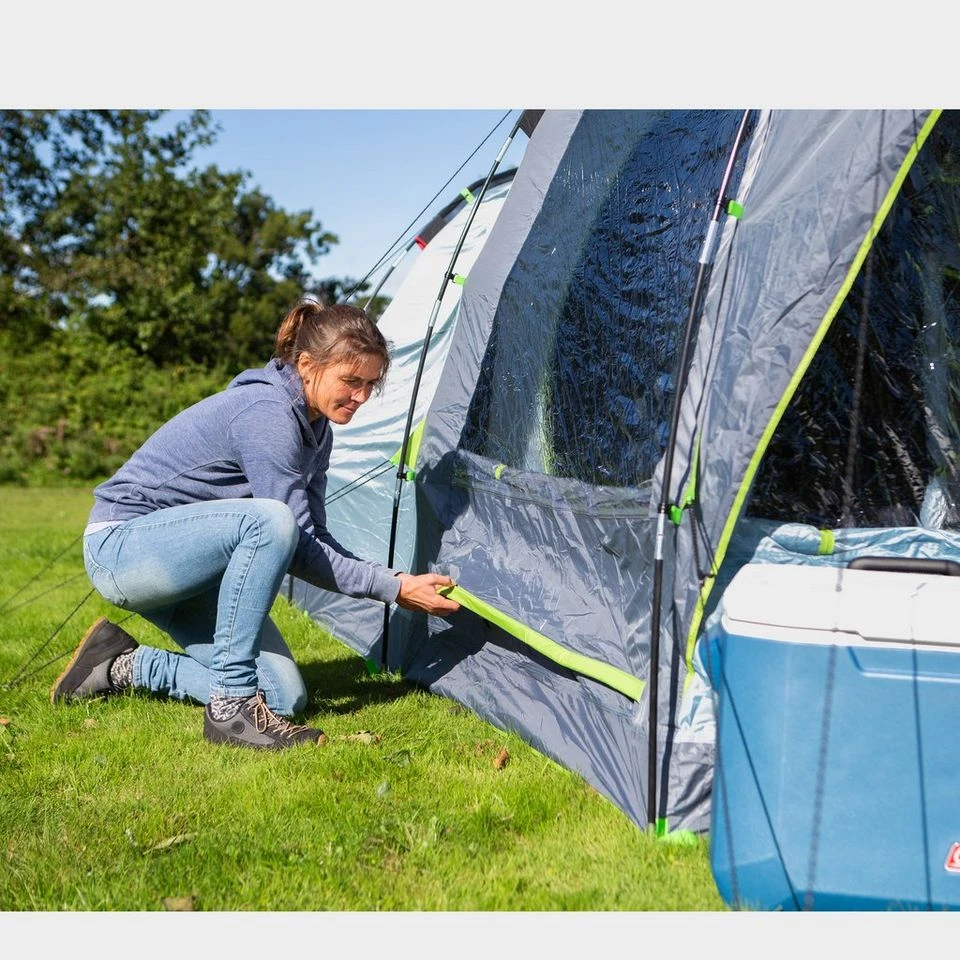 Coleman Meadowood 4 Person Tent With Blackout Bedrooms 11 Coleman Meadowood 4 Person Tent With Blackout Bedrooms - Image 9