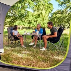 Coleman Mosedale 5 Pro BlackOut Tent 11 Coleman Mosedale 5 Pro BlackOut Tent -Outdoor Camping Store go 511776 d